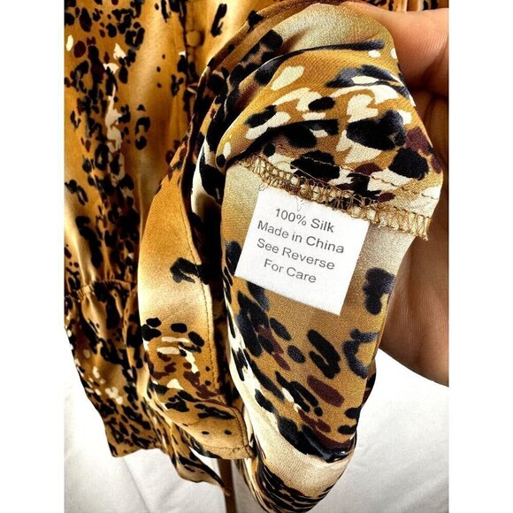 Parker Animal Print Speckled Abstract 100% Silk V-Neck Peplum Blouse EUC SZ M - Picture 5 of 9